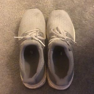 Women’s Gray ultra boosts